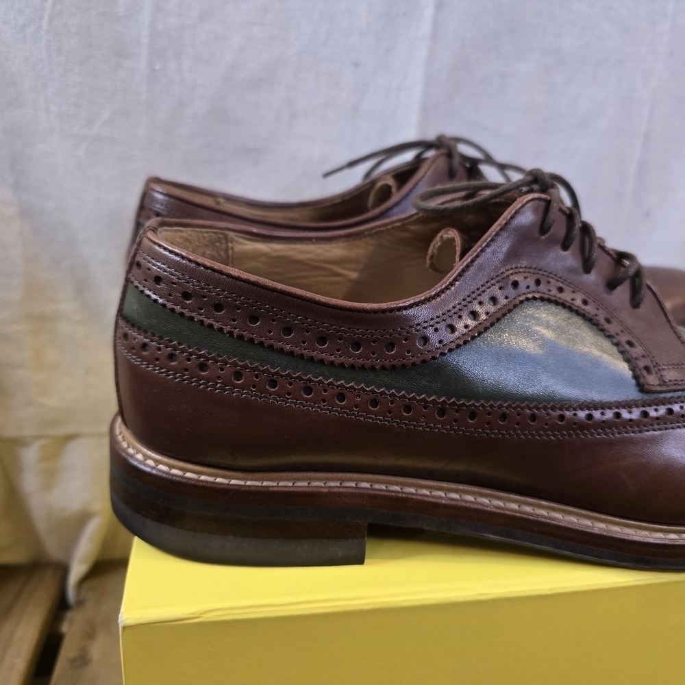 Charles Tyrwhitt Brown and Olive Oxfords - Picture 4 of 12